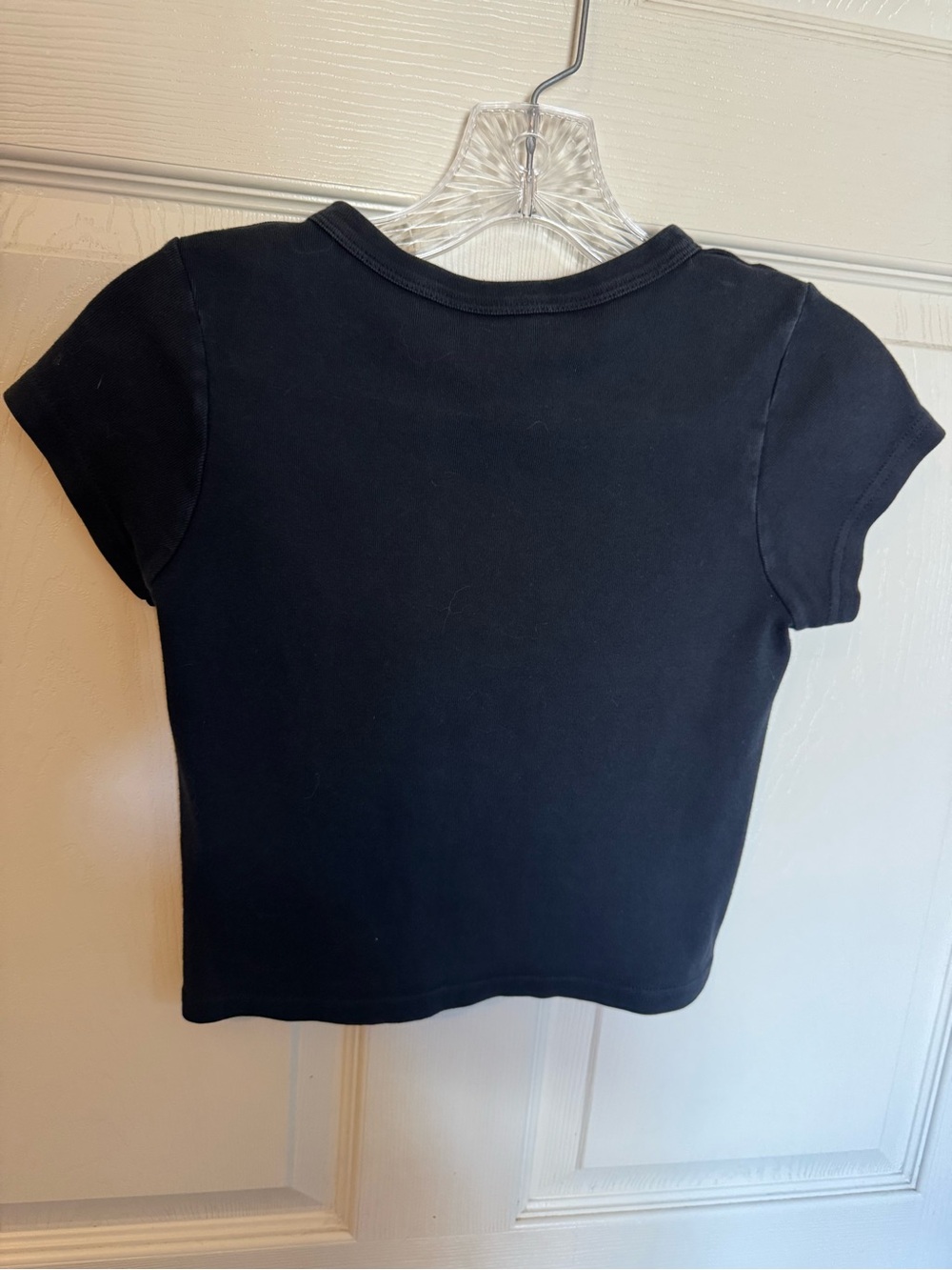 Brandy Melville John Galt Meet Me in New York baby tee - Picture 3 of 5